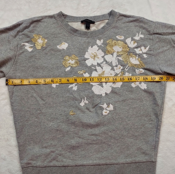 J. Crew Gray Floral Embroidered Long Sleeve Sweatshirt Size S - Picture 5 of 10